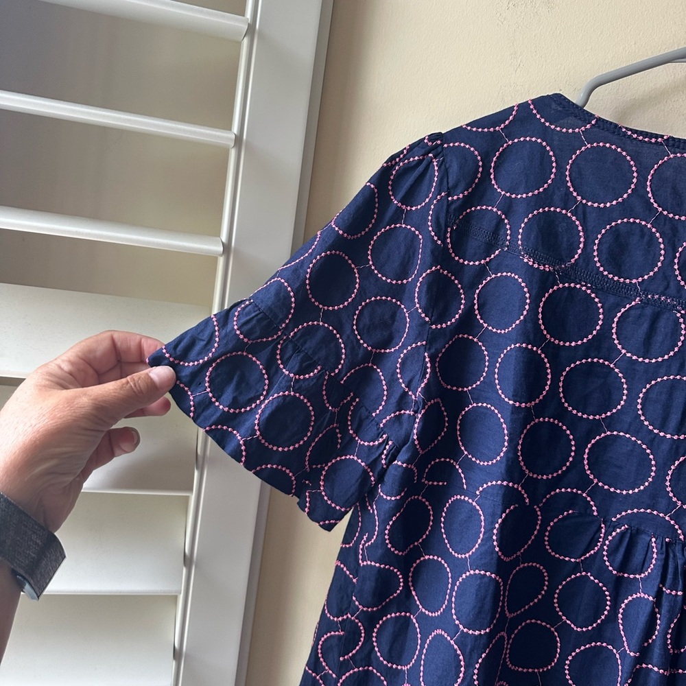 Lilly Pulitzer Navy and Pink Circle Blouse - Picture 8 of 8